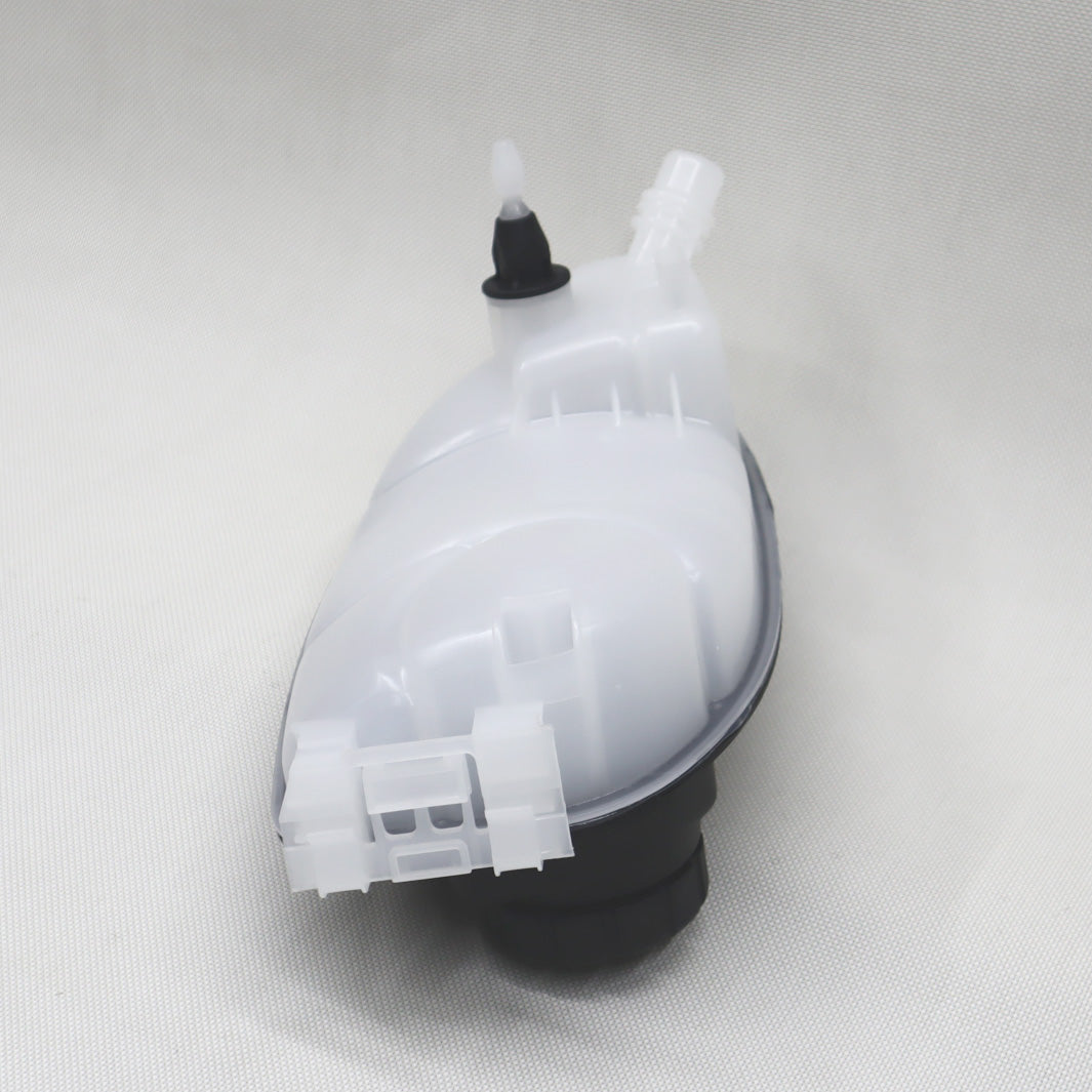 DEPÓSITO DE ANTICONGELANTE MERCEDES BENZ CLA250 2.0L 13-20