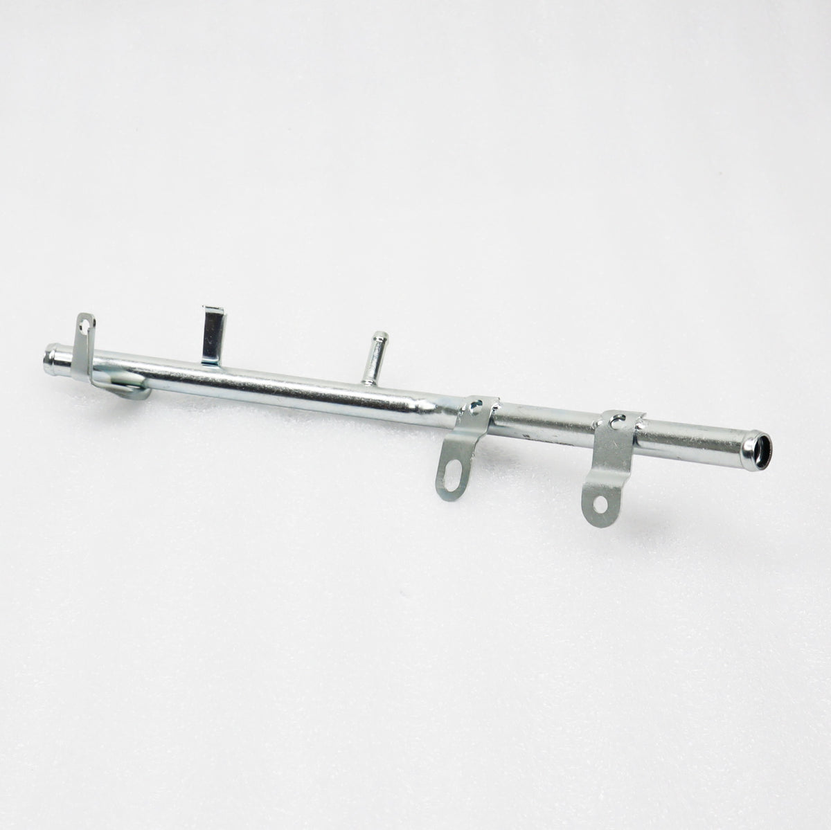 TUBO DE ENFRIAMIENTO NISSAN NP300 2.4L 09-21